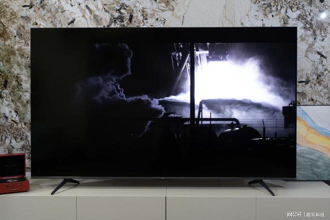 它是2024年最值得买的MiniLED电视？TCL85Q9K深度体验(图6)