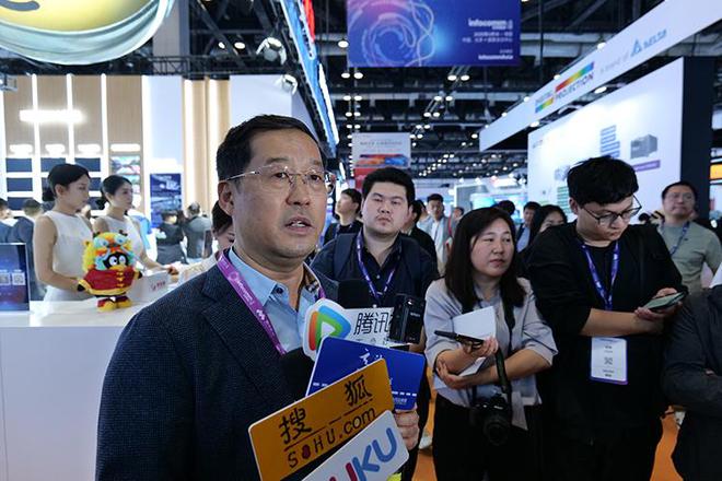 利亚德展示MicroLED技术新成果目标成为显示行业的引领者(图12)