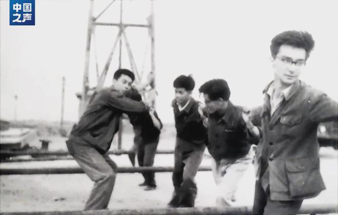 87岁王德民被称“最帅院士”爆红网络高考曾接近满分(图5)