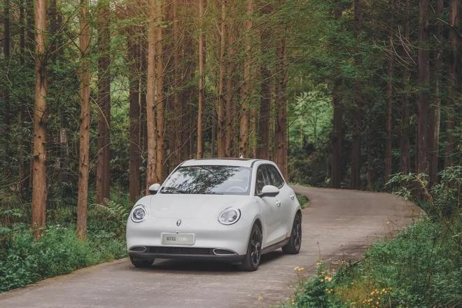 【E汽车】经典更进一步！2024款欧拉好猫GT木兰版超值上市(图3)