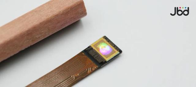 SID2024：JBD展示蜂鸟MiniⅡ光引擎、AR光波导画质校正方案ARTCs及众多MicroLED微显示眼镜(图2)