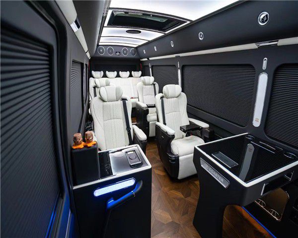 红旗国悦多少钱一辆红旗商务汽车红(图5)