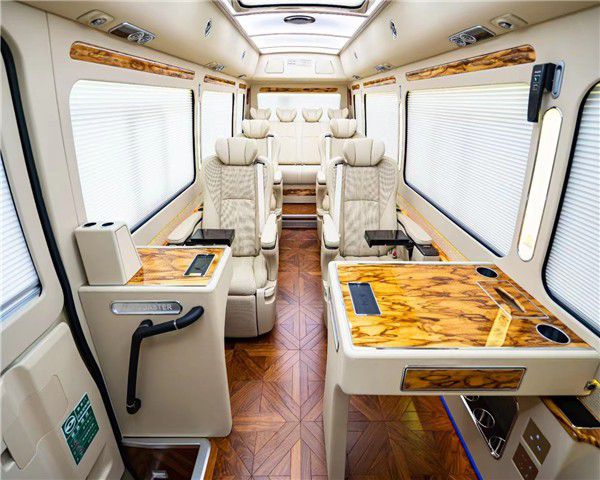 红旗国悦多少钱一辆红旗商务汽车红(图4)