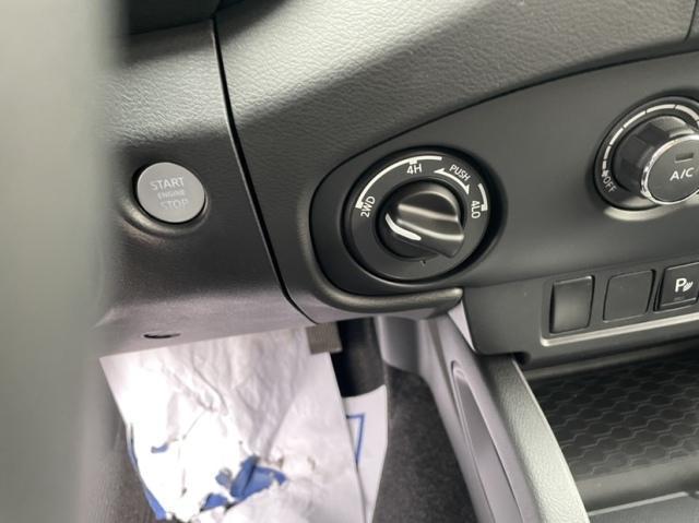 2024款日产皮卡福坦38四驱落地价(图5)