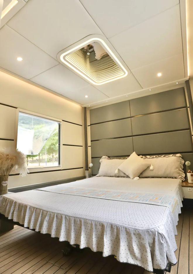 中国首台福特T8升层房车—S788正式亮相！1872㎡＋上下两层＋6座4卧长期旅居必备！(图25)