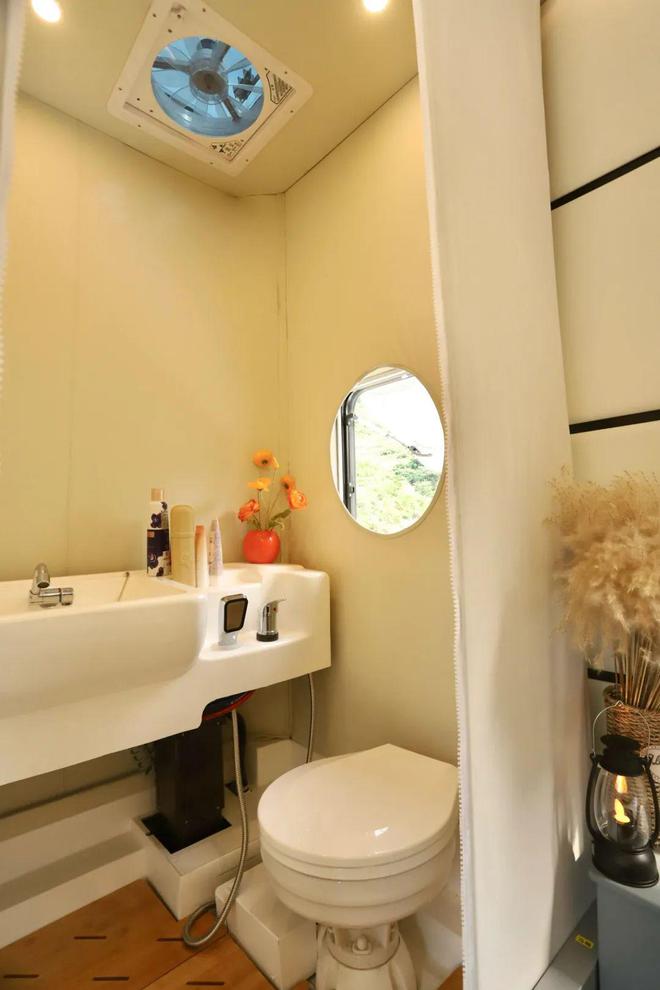 中国首台福特T8升层房车—S788正式亮相！1872㎡＋上下两层＋6座4卧长期旅居必备！(图28)