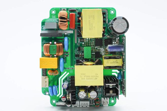 氮矽多颗氮化镓功率集成器助力铭伟泰200WLED适配器方案解析