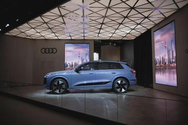 单项PK王：世界上只有两种车灯一种是奥迪一种是其他