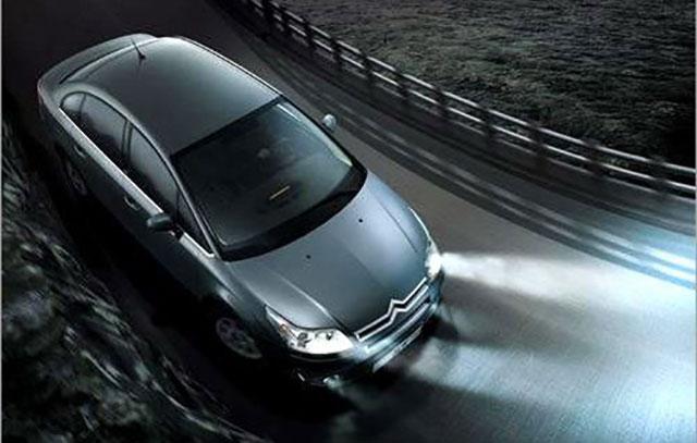 搞懂这6种灯光配置不怕买车的时候被忽悠！(图3)