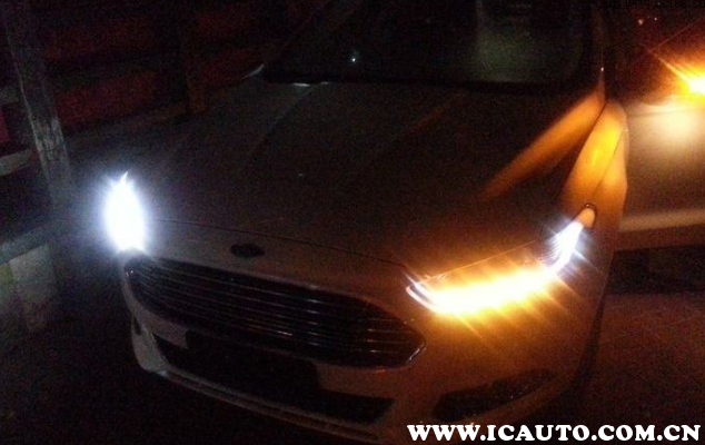 小车灯光开关位置讲解车内灯光开关示意图(图3)