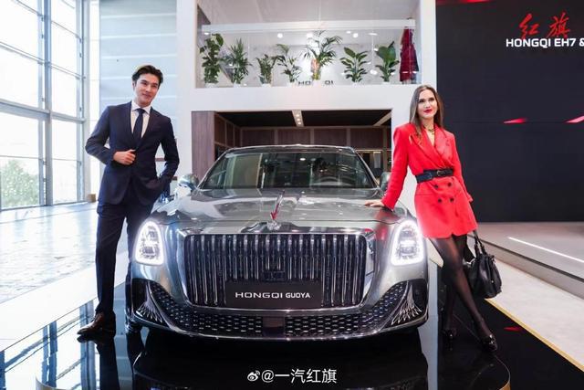 巴黎车展上的中国之光：红旗纯电SUV(图4)