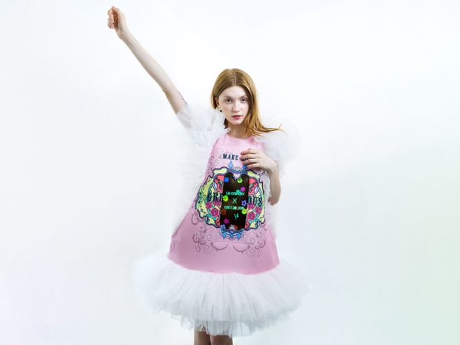 LG电子推出世界上首款可拉伸50%的MicroLED屏幕(图3)