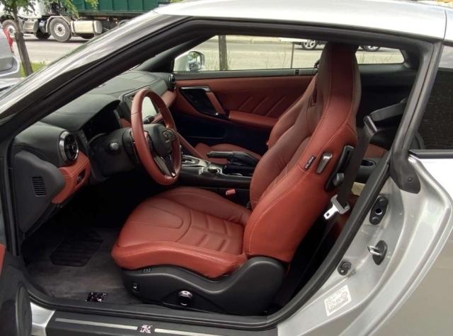 24款尼桑日产GT-R38T双涡轮高性能战神港口现车可分期(图2)