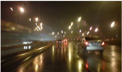 吓人！胶州一女子被卷入越野车底！头部流血、双腿被卡(图11)