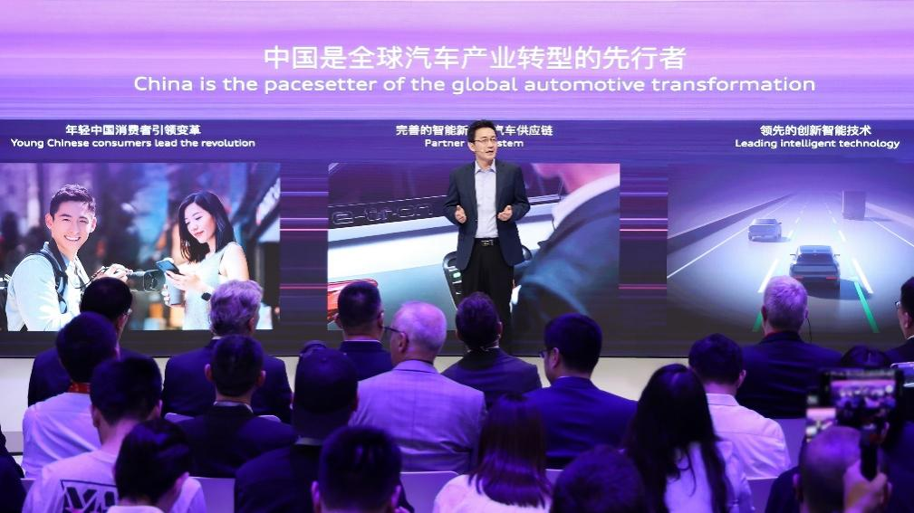 向上立未来上汽奥迪携双品牌及奥迪E概念车重磅亮相2024广州车展(图2)