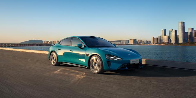 安全、美观双重保障？小米汽车公布「底盘发光」专利！(图3)