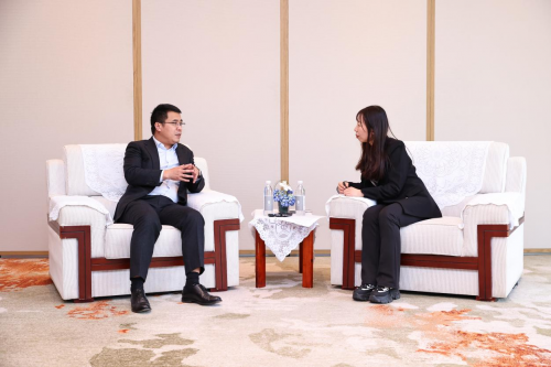 长文对话读懂“华为车载光”