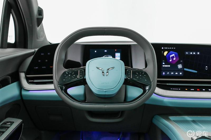 红旗天工08正式上市售价2398万元起(图10)