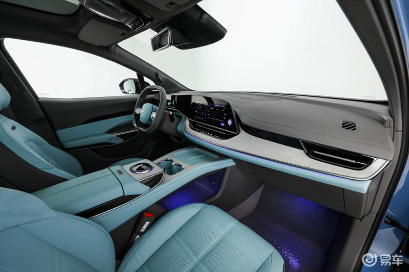 红旗天工08正式上市售价2398万元起(图11)