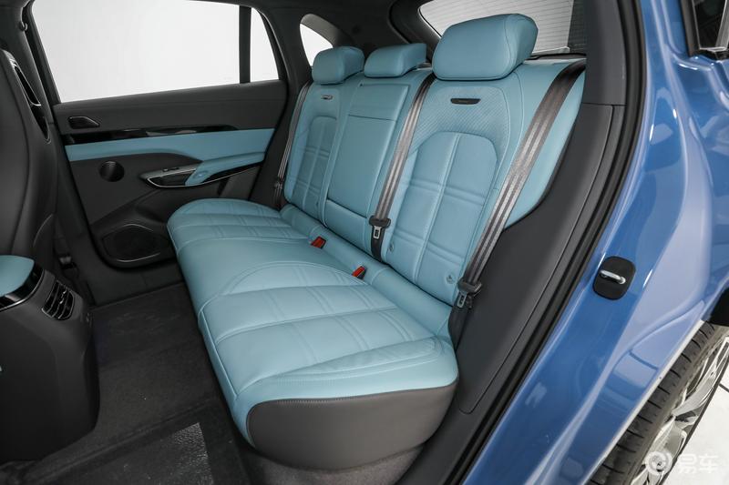 红旗天工08正式上市售价2398万元起(图13)