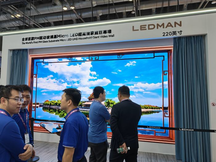 2024年MiniMicroLED应用技术趋势总结：期待与创新共舞(图4)