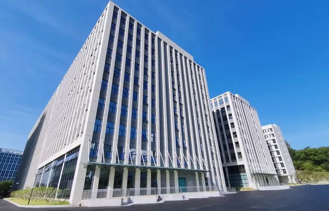 亚明101年！佛山照明66年！通士达66年…细数成立30年+老牌照企都有谁？(图19)