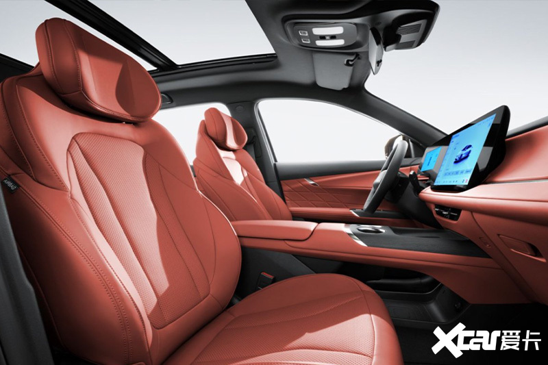 500Bar高压直喷+爱信8AT！长安新车把燃油SUV技术卷到天花板(图2)