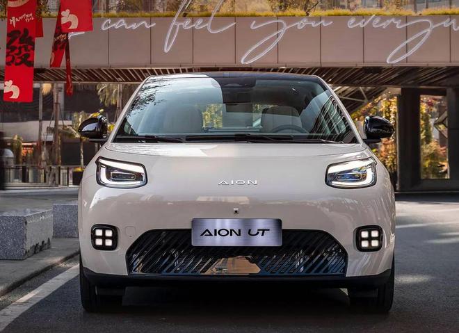 小米SU7Ultra等新车发布看LED车用百变(图7)