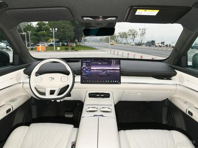 蓝鲸增程长安智驾加持长安启源Q07是最“理想”家庭SUV？(图7)