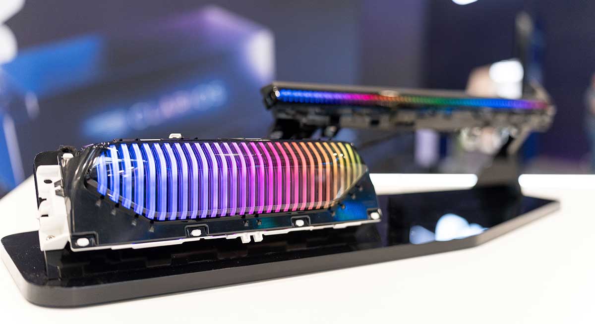 艾迈斯欧司朗与法雷奥合作将汽车内饰转变为动态环境(图1)