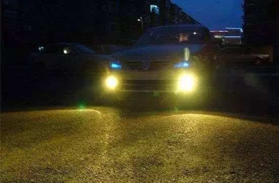 汽车灯光系统全解析：各类灯光的功能、使用场景及故障维修(图2)