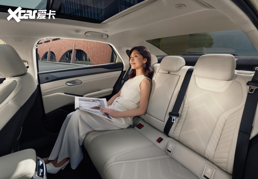 秦LEV部分配置表首曝天神之眼领衔搭载百余项核心功能配置(图2)