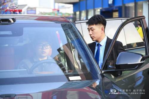 重塑智能SUV(图2)