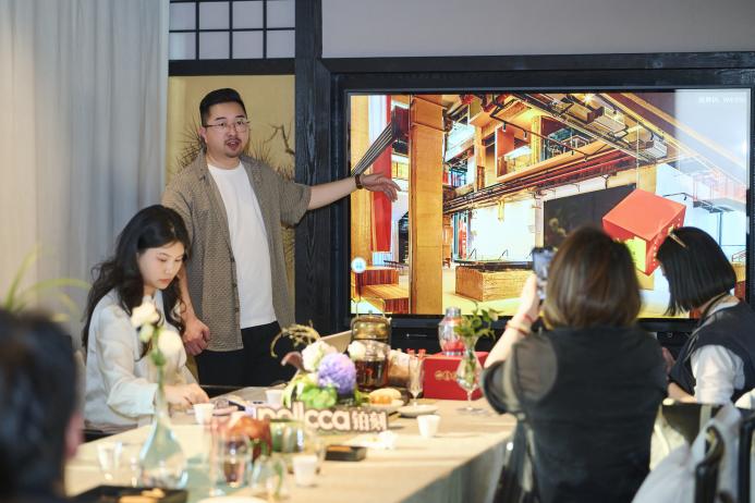 武汉“城市说”：光影与樱花的浪漫之约设计大咖共探城市赋能新思路(图6)