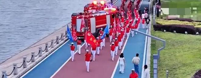 辽宁暴走团挡救护车后续：牵头人狡辩警方回应央媒点名批评(图2)