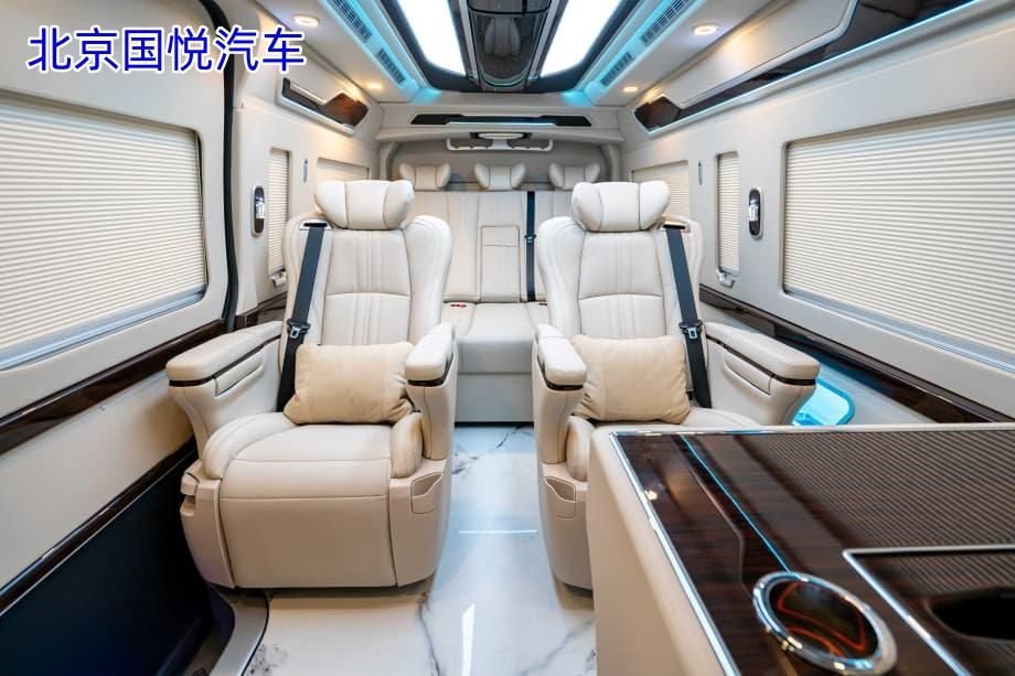 广东中山丰田海狮凯萨皇冠版优惠后的价格(图2)