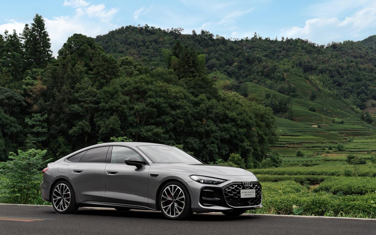 重新认识一下我叫上汽奥迪A5LSportback(图1)