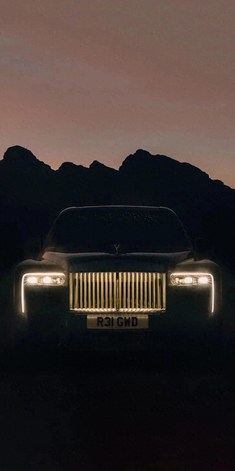 暗夜君王：劳斯莱斯库里南的静态奢华品鉴