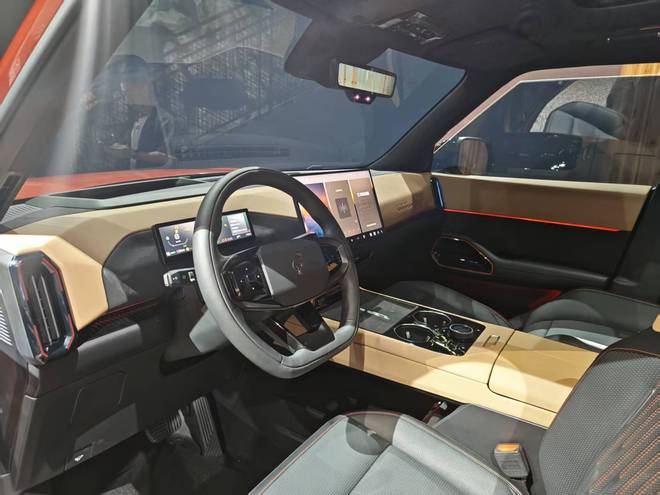 烈马新能源追光L风云T11成都车展首发新车盘点(图8)