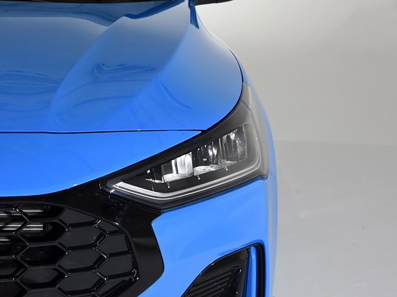 换装欧司朗夜行者三代H7和H1后照明效果有显著提升吗值得吗？