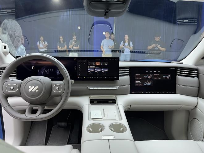 450km纯电续航+超级增程全新智己LS6上市售1979万起(图15)