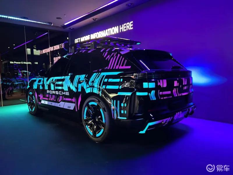 全新保时捷纯电Cayenne内饰官图科技感十足(图11)