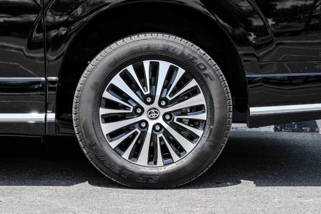 丰田格兰维亚热卖全国萨尔法配置行情(图6)