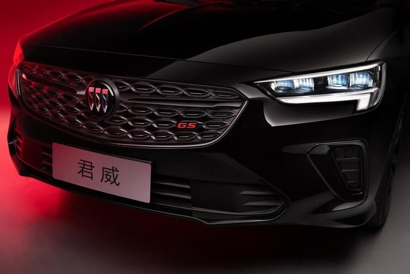 别克君威正式推出全新“曜黑竞速套件”限时优惠价3000元(图2)