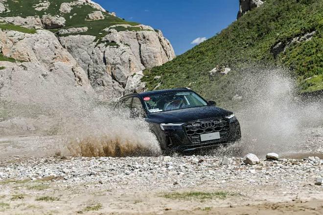 巅峰机械魅力德系V6座驾新奥迪Q7(图8)