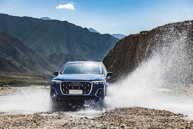 巅峰机械魅力德系V6座驾新奥迪Q7(图4)