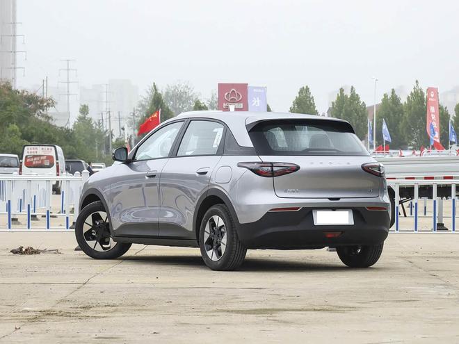 2026款吉利星愿即将上市！预计售价亲民全新配色竞争比亚迪海豚(图4)