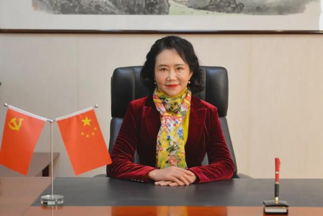 豪掷1亿！常州百亿女富豪母子联手抢占这一行业(图3)