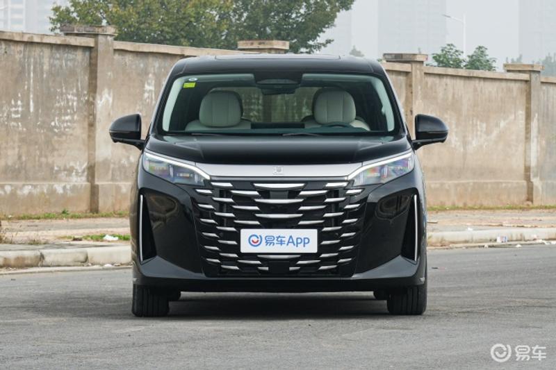 11月上市新车汇总岚图泰山零跑Lafa5领衔(图19)