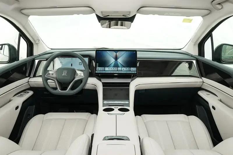 11月上市新车汇总岚图泰山零跑Lafa5领衔(图21)